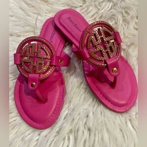 BRAND NEW WITH TAGS Pierre Dumas Rhinestone Medallion Thong Sandals – Pink